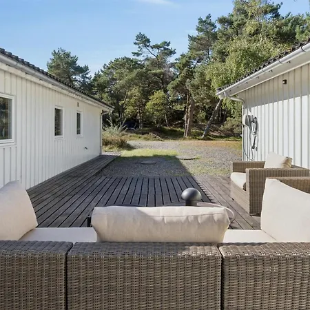 Holiday home Minka - 300m From The Sea By Interhome