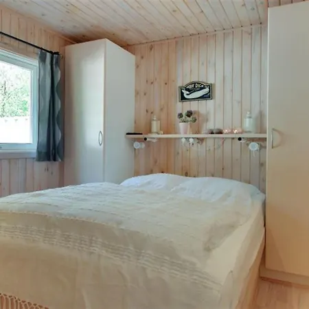 Minka - 300m From The Sea By Interhome Neksø